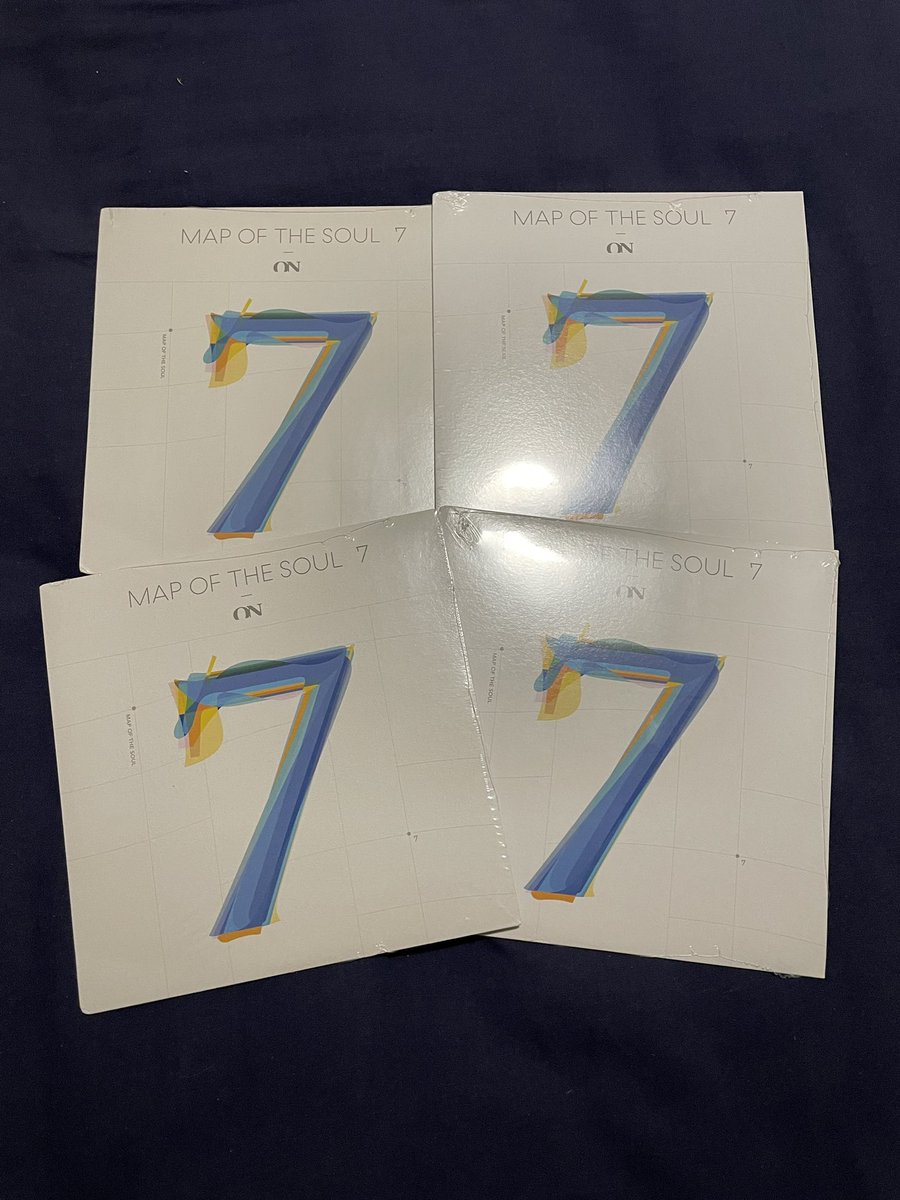 StoreEpiphany's tweet image. Tenho alguns itens pronta-entrega.
Alguém teria interesse em algo?