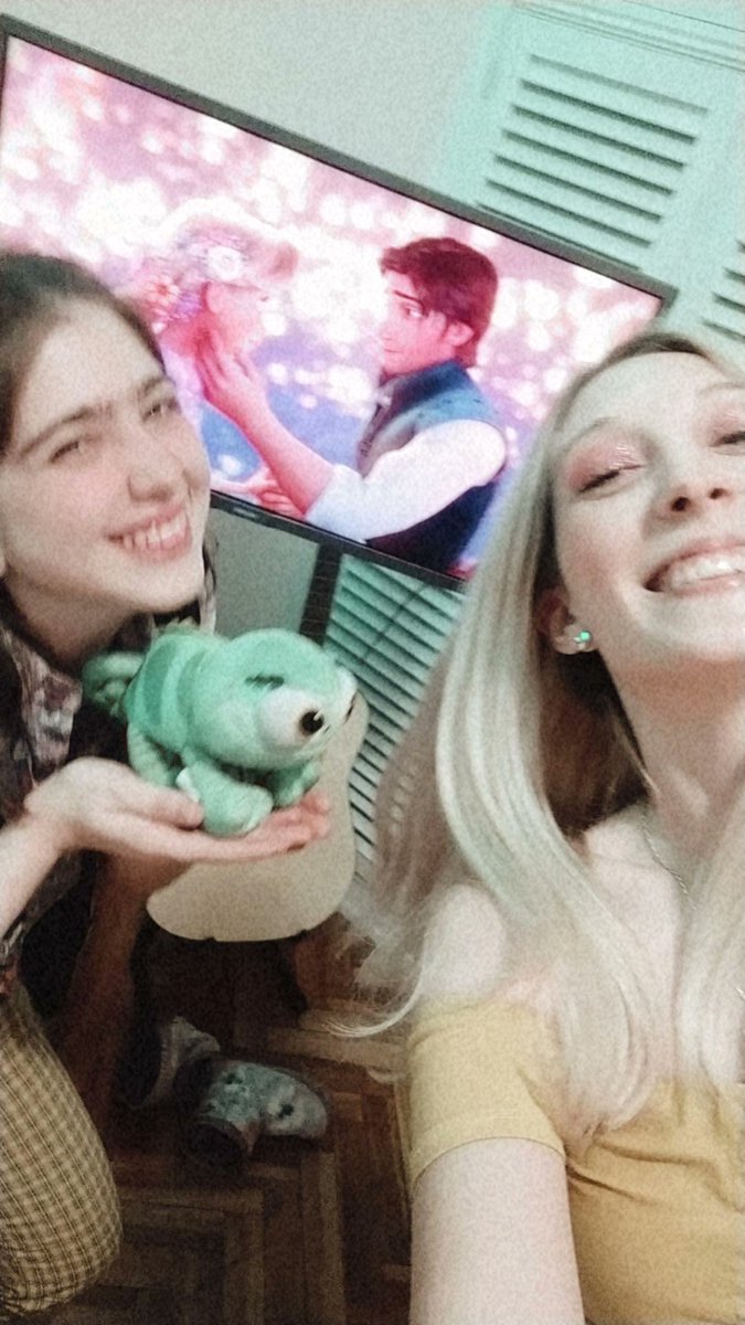 rapunzelocity's tweet photo. 11 years of Tangled ✨ ♥ https://t.co/UsS0uFTH8H