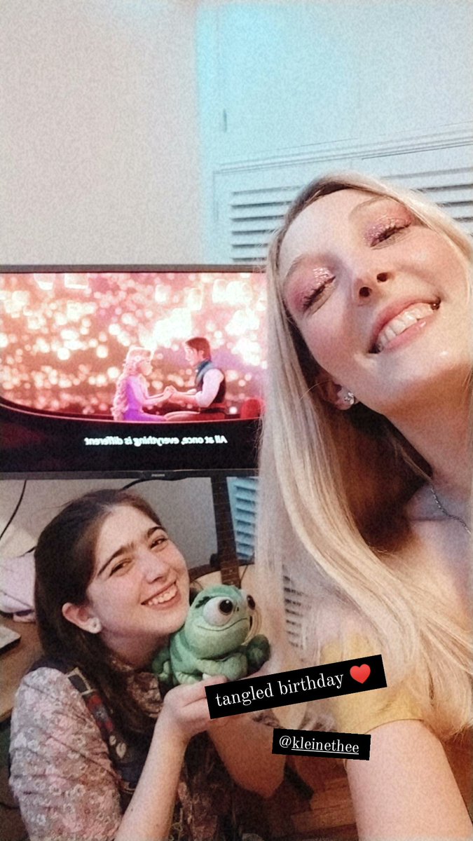 rapunzelocity's tweet photo. 11 years of Tangled ✨ ♥ https://t.co/UsS0uFTH8H