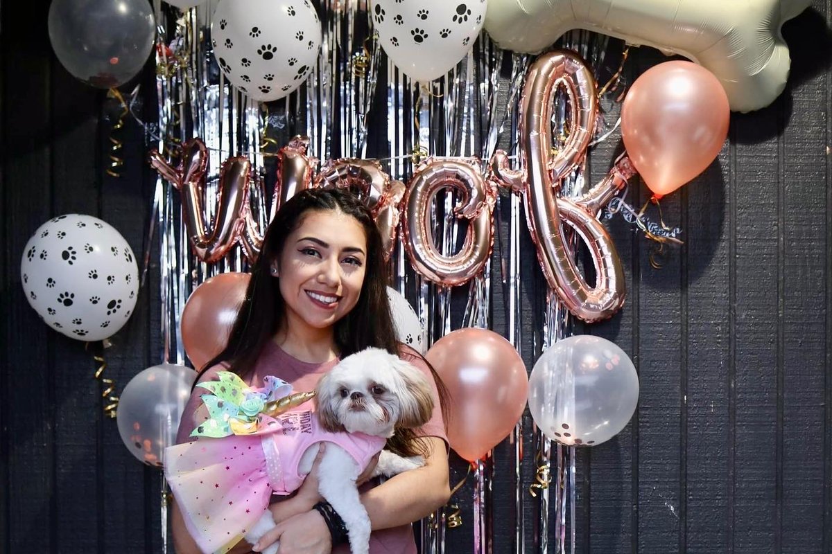 serenamonique_'s tweet photo. Happy Birthday Sweet Pea 🐶💖 https://t.co/TcnFkFJcmF