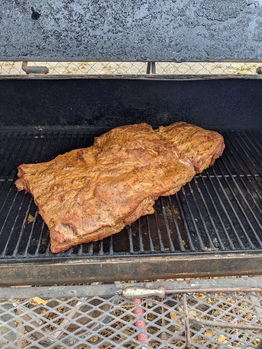 BeaverClayton's tweet photo. @trevorevarts @NHendizadeh It's definitely turkey. It's all about the brisket. https://t.co/T9kr8BICqC