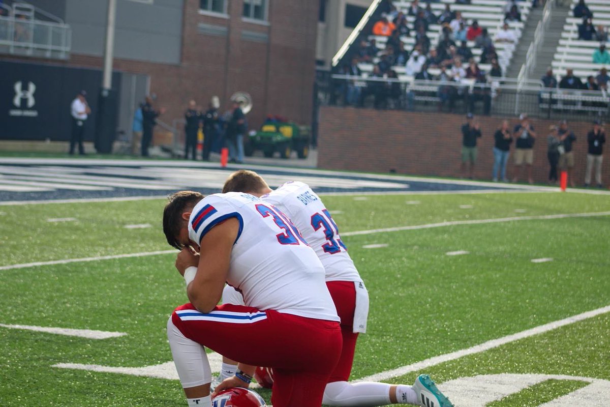 kicker_30's tweet photo. Extremely grateful for being able to suit up one last time. It’s been an amazing 5 years and grateful for the opportunities and path god has put me in. I wanna thank Louisiana Tech for allowing me to represent the program to the fullest. #onelastdance 🔴🔵⚪️🐶 https://t.co/xliR2Te4Ta