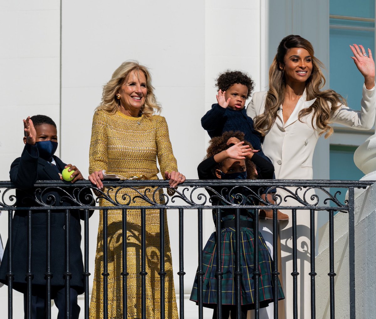 Ciara tweet media