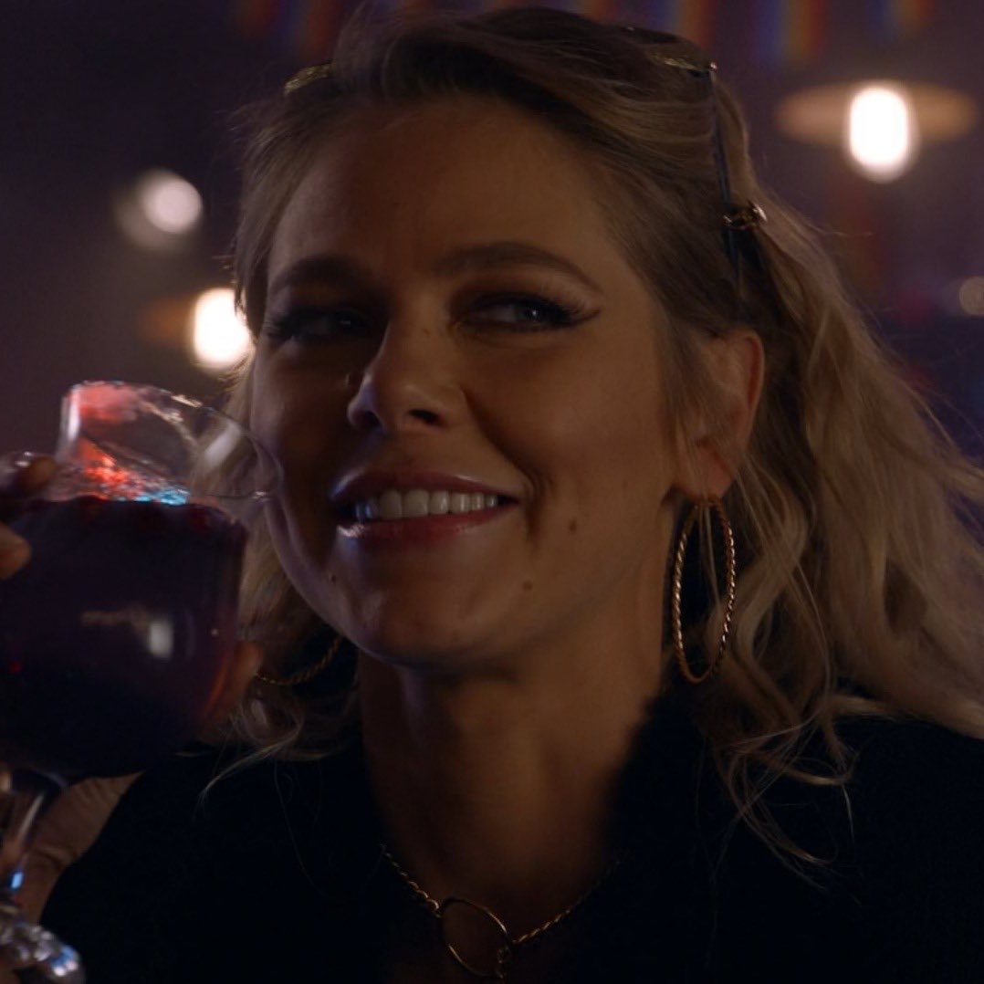 comfort for roswell stans ✧˚ · . (@roswellscomfort) on Twitter photo 