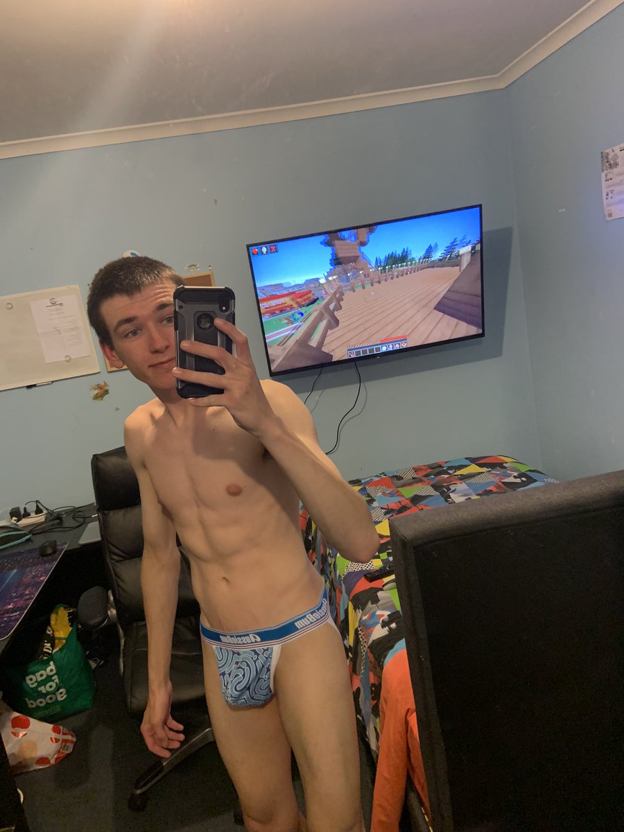 InklingBoi02's tweet photo. Hey guys just got my new jockstraps what you think ? 😉😊 https://t.co/8XggBhRnnT