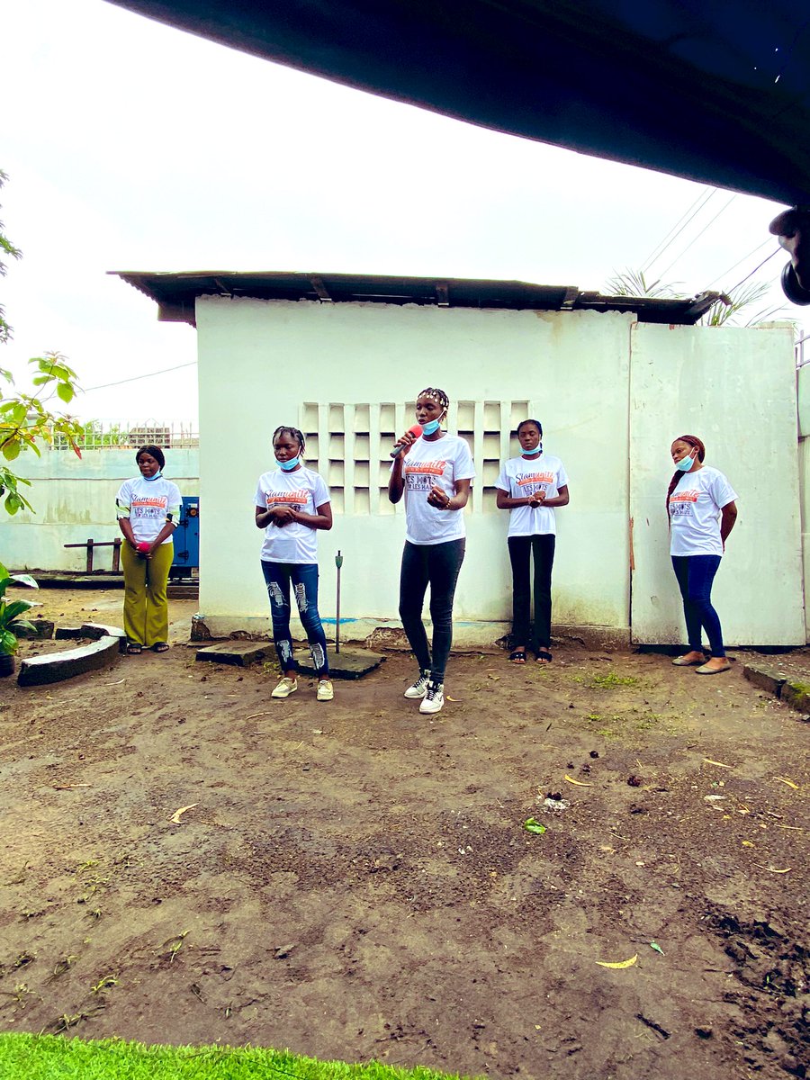 MauCascioli's tweet photo. Des témoignages poignants, j’en ai les larmes aux yeux! Mais j’ai rencontré des #femmes et des #filles battantes qui se sont reconstruites et croient aujourd’hui en l’avenir! Merci #ONG ASI! Stop aux #violences faites aux filles et aux femmes! Dénonçons #25novembre @AFD_France https://t.co/1KdbzHIAp6