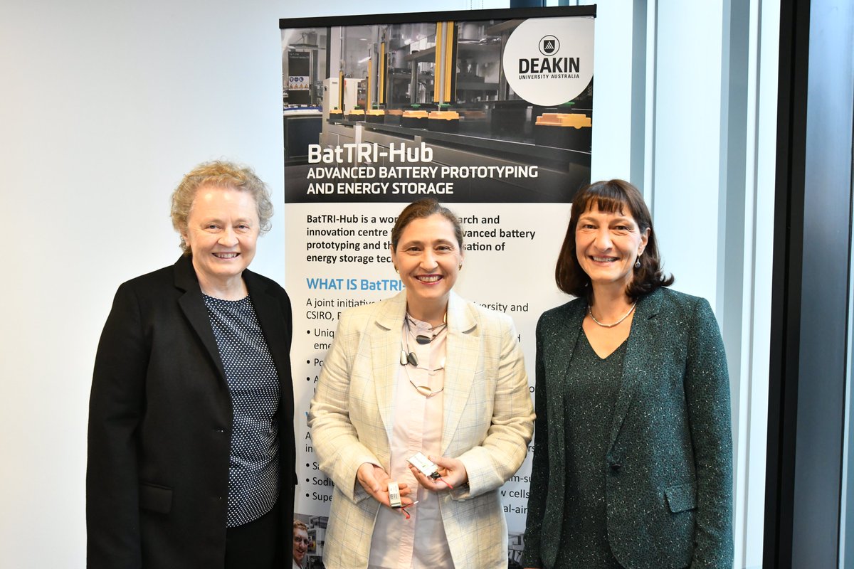Lily D'Ambrosio MP (@lilydambrosiomp) on Twitter photo Victoria's the home of big batteries, and I was very pleased to join researchers and business leaders at <a href="/Deakin/">Deakin University</a>'s Battery Manufacturing Roundtable to discuss the incredible opportunities to create jobs and drive investment by making more batteries right here in Victoria. Victoria's the home of big batteries, and I was very pleased to join researchers and business leaders at <a href="/Deakin/">Deakin University</a>'s Battery Manufacturing Roundtable to discuss the incredible opportunities to create jobs and drive investment by making more batteries right here in Victoria.