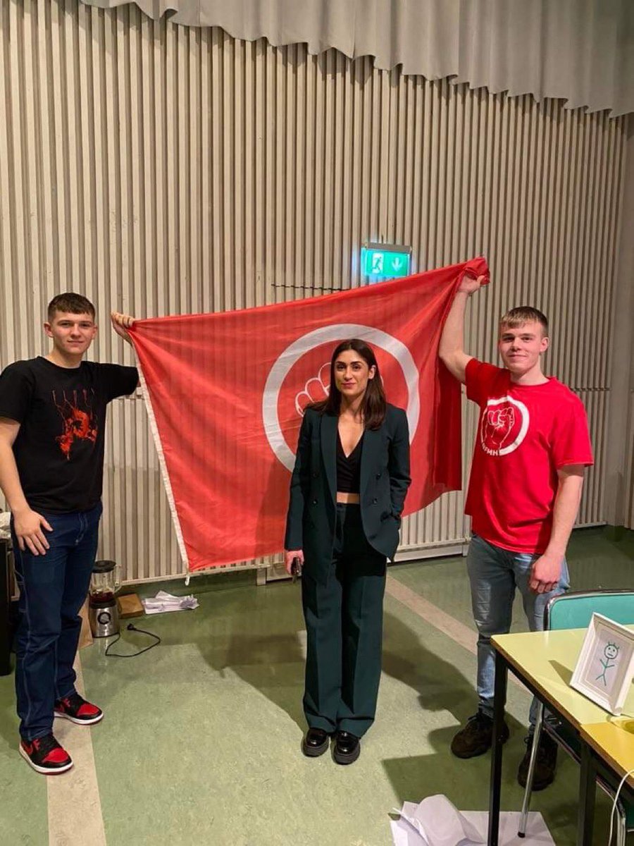 Mynd frá því um daginn, twitterdrottninginn gengin í söfnuðinn❤️‍🔥