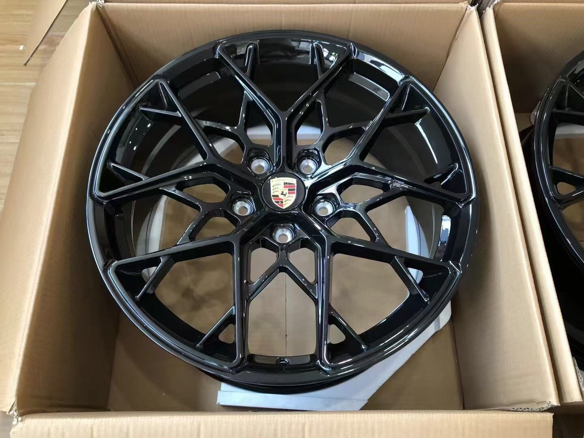 Bright black forged wheels for Porsche 718, #aftermarket #carwheel #luxurycarrepair #luxurycars #aftermarket_spareparts #forgedwheels #porschecarpage #porsches #porscheclub #porsche718 #porscheclassic #porschelife #porschedesign #porschelove #porscheracing
