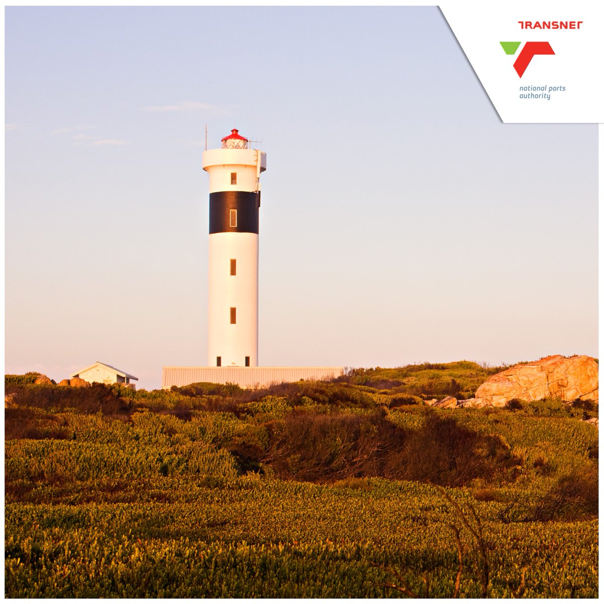 TransnetNPA's tweet photo. Cape Hangklip Lighthouse marks 61 years of service this month. It is built on a solid rock near the base of the Hangklipberg (Hanging Cliff Mountain), between Pringle Bay and Betty’s Bay on the Western Cape coast.
#LighthousesofSouthAfrica #AtoN #SenzaKwenzeke #TransnetNPA https://t.co/mfnmkXEASu