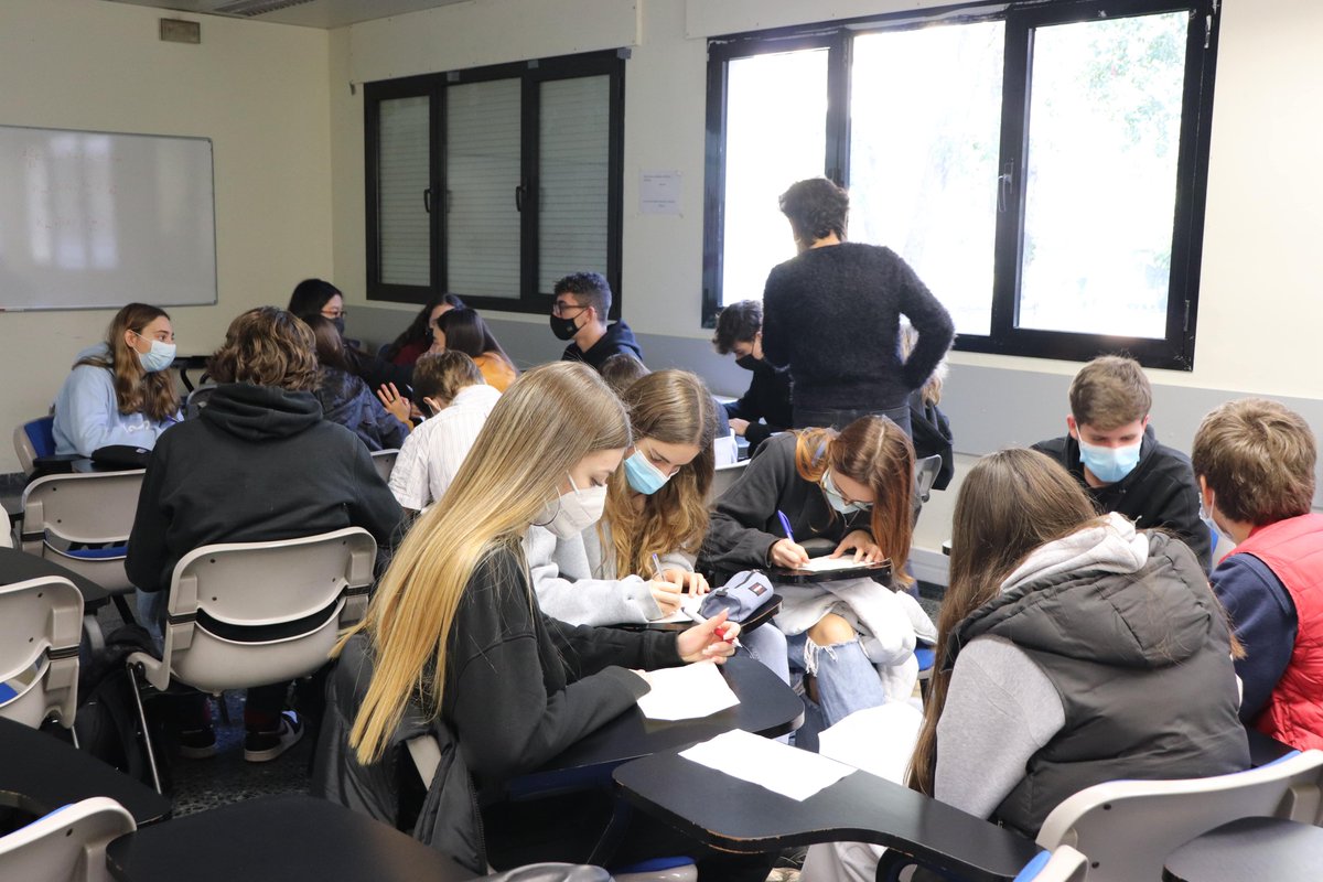 IDAEA_CSIC's tweet photo. El domingo terminó la 🔬 #SemanaCiencia, ¿quieres ver todas las actividades que organizamos desde el IDAEA?👉https://t.co/DbWF6bDNrz
#SC21CAT #SemanaCienciaCSIC https://t.co/ALchlPVFS3