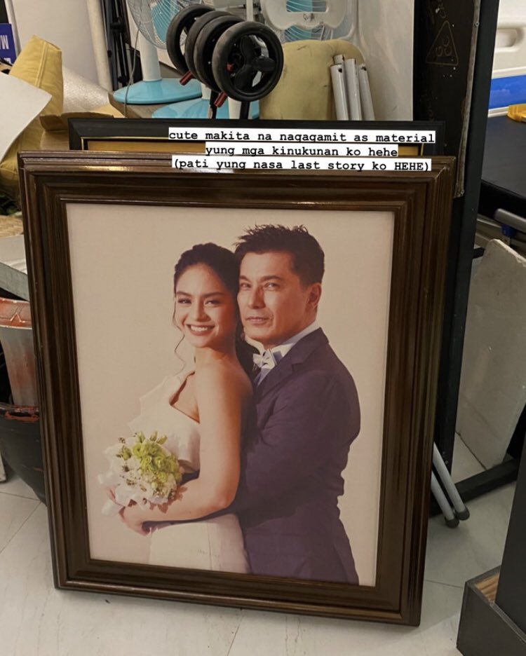 AlbertM17442764's tweet photo. mga kapuso! invited kayong lahat sa kasal ni lorenzo at scarlet sa Lashermanas mamayang 2:30pm sa GMA7
kaya't wag ng palampasin ang mga eksenang mangyayari mamaya #AlbertMartinez #am #amfanatics #Lashermanas #LHWedding https://t.co/Uo7727Su0c