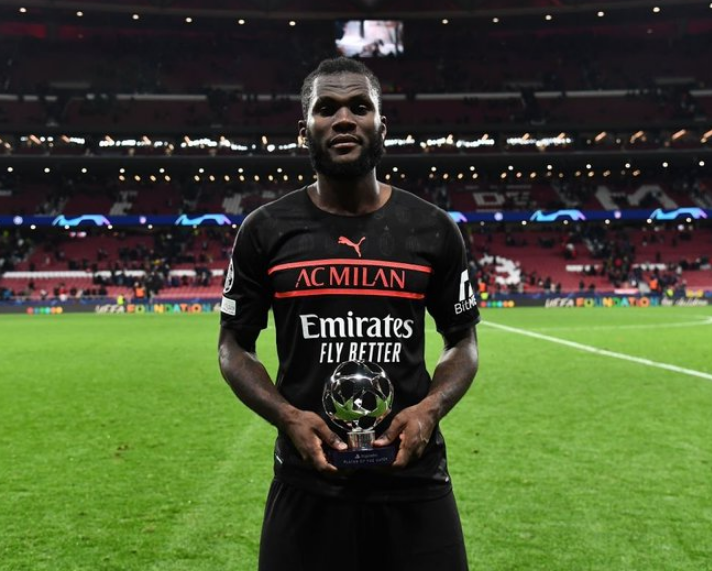 foet247europa's tweet photo. UEFA Technical Observer Aitor Karanka chose Milan's Franck Kessié as his Player of the Match and said: "He has been really good with and without the ball and commanding for the team." #UCL #AtletiMilan #ATMMIL https://t.co/ieXftFmLZX