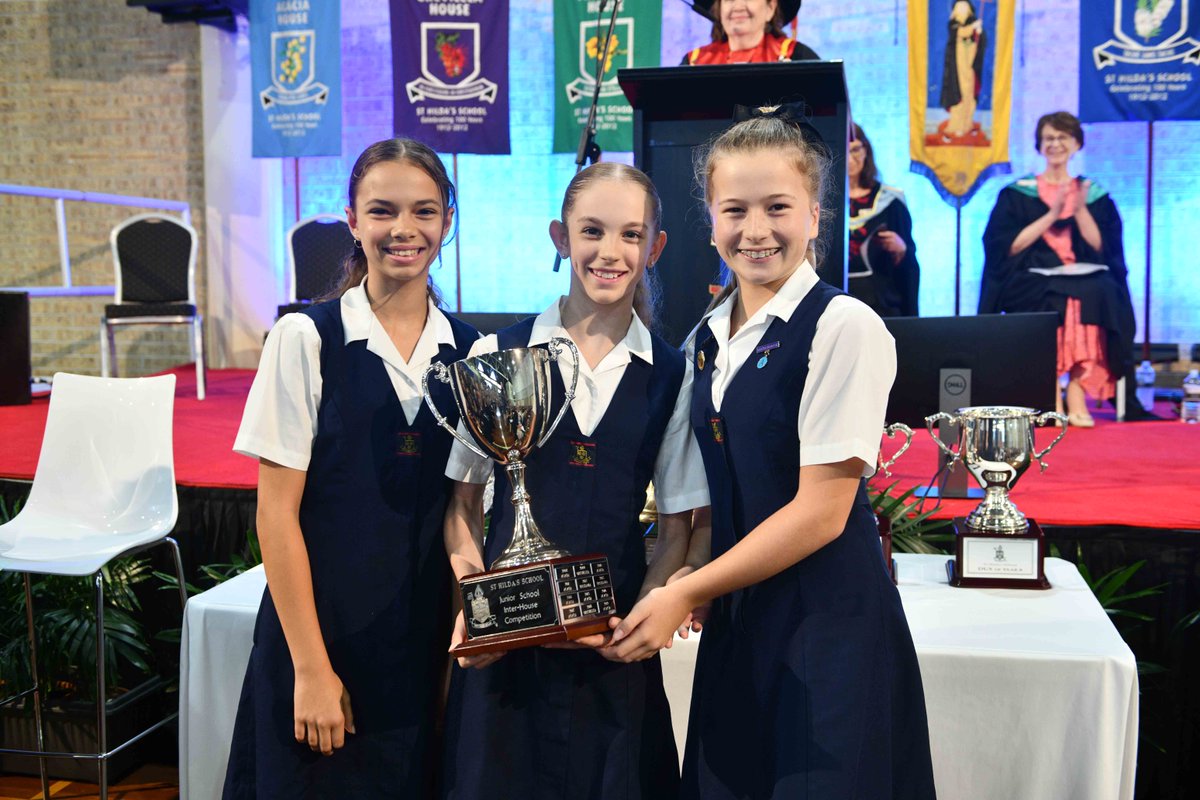 Our final week of Term 4 has been filled with end-of-year celebrations and award ceremonies, recognising our students’ hard work, dedication, and Non Nobis Solum spirit. 👏🌟 📸: John Mcghee #StandUpStandOut #NonNobisSolum #SchoolHolidays