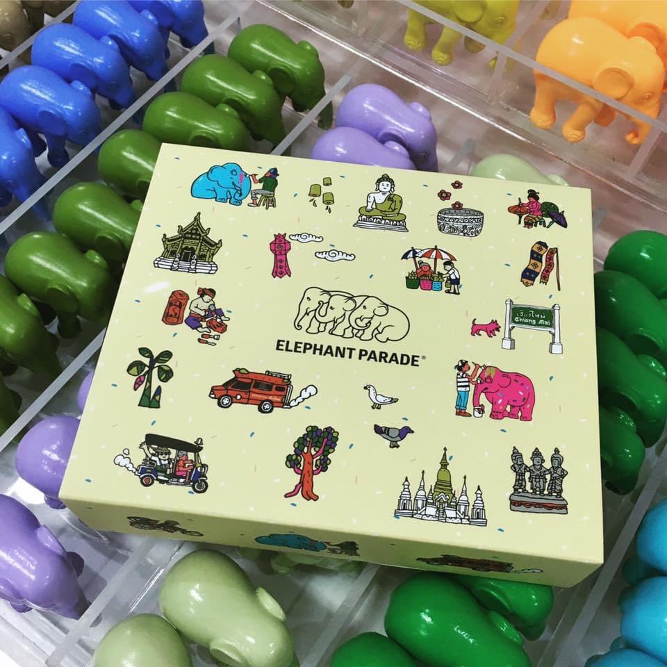 nokhookdesign's tweet photo. 5 years ago, My illustration "Chiang Mai city" for elephant parade new packaging :) #chiangmai #elephantparade #packaging #illustration #nokhookdesign #art #design #asian https://t.co/F0i3ubLglW