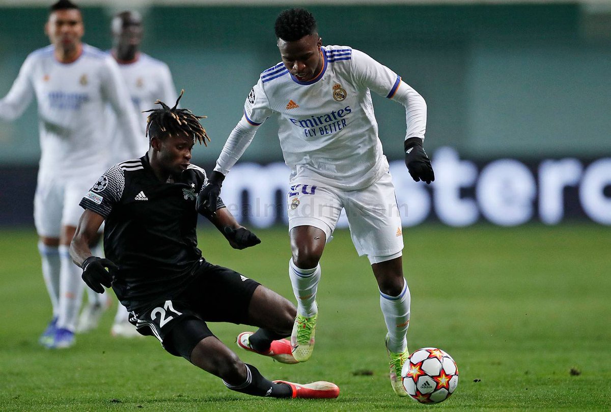 RMNagpur's tweet photo. #UEFAChampionsLeague 2021/22 :
Match-Day 05 : Group Stage
FC Sheriff 0-3 Real Madrid
⚽ - David Alaba, Toni Kroos, Karim Benzema
#SheriffRealMadrid #HalaMadrid
#RMNagpur https://t.co/ZrGwjPtYuo
