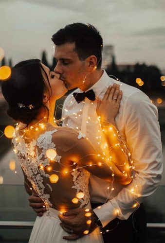 HappyWeddingApp's tweet photo. Innovative Lights Wedding Shoot
#weddingshoot #lightweddingshoot
#lightshoot #wedding #photography #weddingphotography https://t.co/b5UT3GaKfW