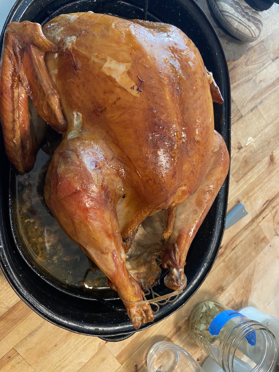 lovkitchenla's tweet photo. And so it begins! https://t.co/C40lPg4qNE