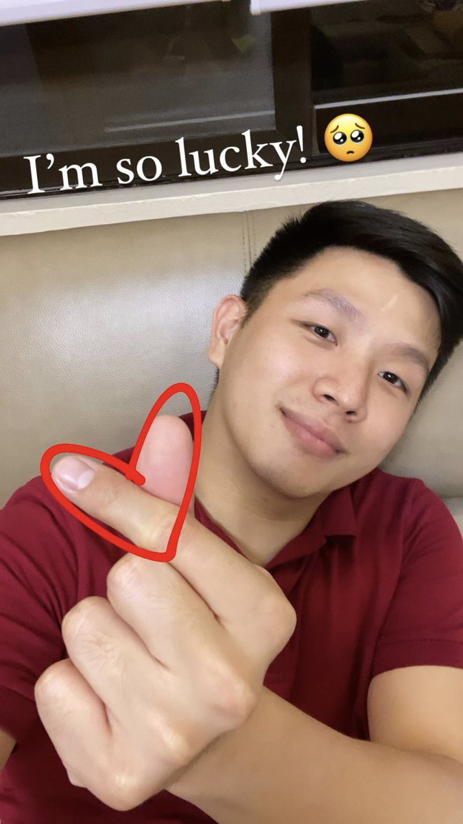 chchchls's tweet photo. The only glow up that matters  @jerrycuamd Naol may glow up 🤣

THEN                             NOW https://t.co/gGEIeKLuMU