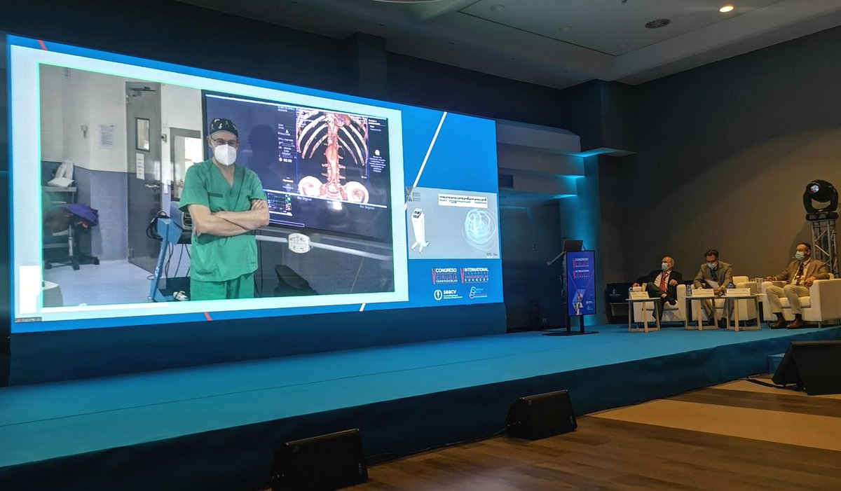 Buenos días! Comenzamos fuerte hoy la segunda jornada del V Congreso Cir #endovascular. Casos en vivo desde el Dr. Peset y Virgen de las Nieves #vstrainingvs