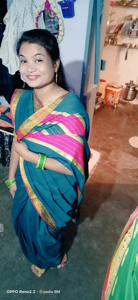 bm_yashu's tweet photo. *शिक्षा ही घर परिवार और समाज मे सम्मान दिलाती है l*

*एक झूठ को छिपाने के लिए १०० झूठ बोलनी पड़ती है l*
*अपने जीवन की डोर अपने हाथ होनी चाहिए।* https://t.co/n2cRHyqV0O