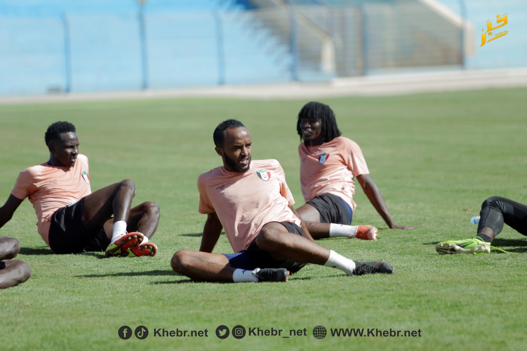 khebr_net's tweet photo. #المنتخب_السوداني #صقور_الجديان اجرت تدريباً صباح اليوم الخميس على ان يخلد اللاعبون للراحة يوم غد الجمعة وتدريب اخير يوم السبت قبل المغادرة للدوحة للمشاركة في بطولة #كأس_العرب (فيفا) بقطر ٢٠٢١
#خبر
#خبر_وما_وراء_الخبر https://t.co/zo9iJipn4G
