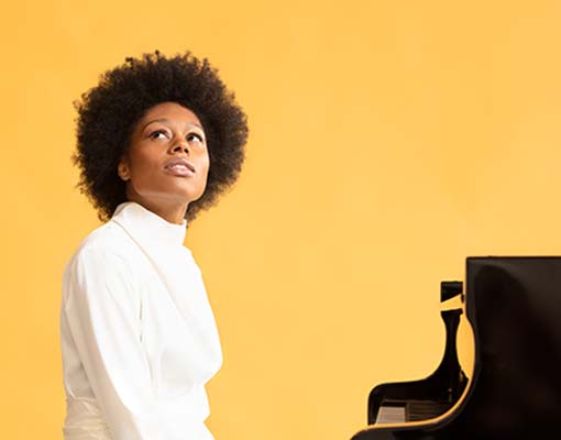 Just 1 week to go until <a href="/IsataKm/">Isata Kanneh-Mason</a>'s debut at the <a href="/southbankcentre/">Southbank Centre</a> 

"Isata Kanneh-Mason brings her intuitive and charismatic musicianship to piano works crossing styles, centuries and states of mind."

Join us at 7:30 next week at the QEH 👉 ow.ly/3JY850GOBkW