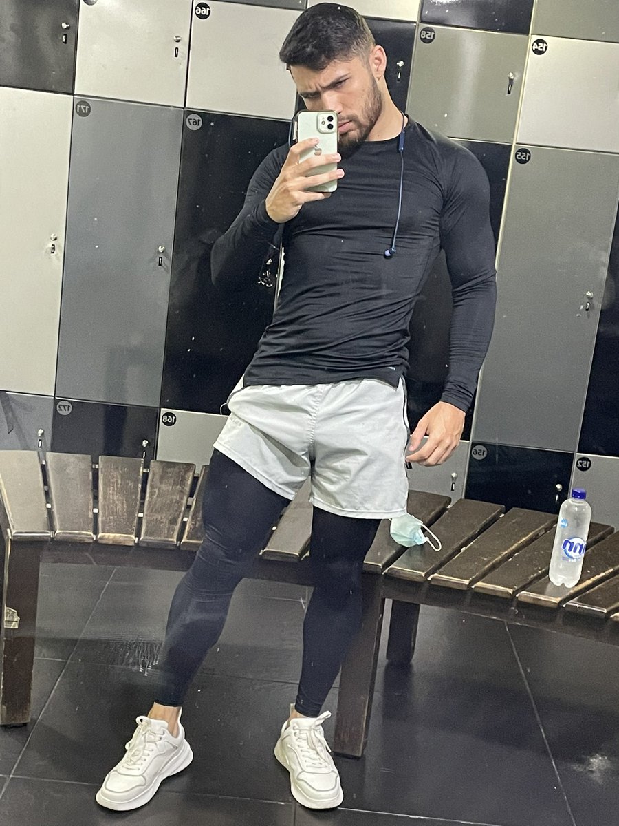 saduyw's tweet photo. Un buen entrenamiento, ahora el cardio 😈😉 https://t.co/3vESBcPBqQ