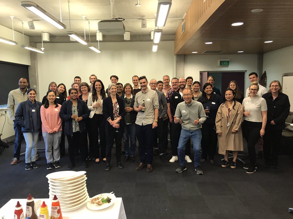 Ending a great day of plant sci with a bbq. Shame the weather is keeping us indoors <a href="/asps_ozplants/">Australian Society of Plant Scientists</a> #ASPS2021 #VICplantsci <a href="/Tatiana_Biochem/">Dr Tatiana Soares da Costa</a> <a href="/RosGleadow/">Prof Ros Gleadow FAA</a> <a href="/KimLJohnson4/">Kim Leonie Johnson</a> <a href="/lewseylab/">lewsey lab</a>