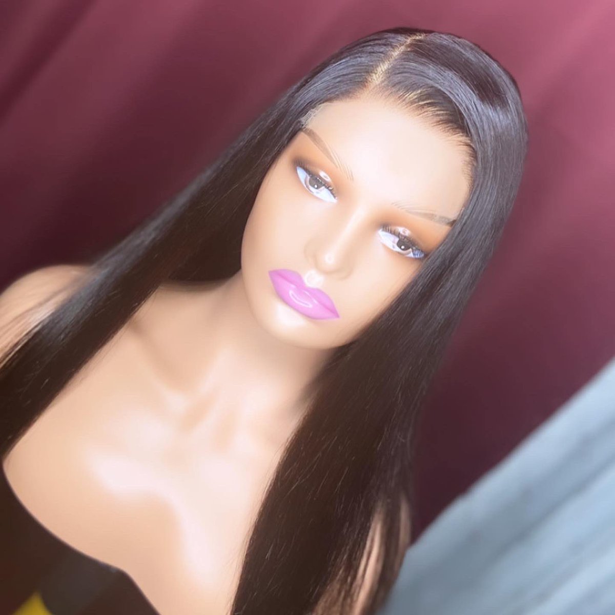 lacedbyamanda's tweet image. “Bianca” HD 5*5 straight 24” closure wig is part of our Black Friday sale🤧🤧 #bleachedandplucked #installready 🗣🗣🗣 shop‼️‼️‼️ #like #retweet#comment🥰