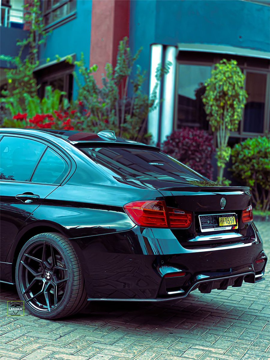 LEMAX__Autos_ug tweet media