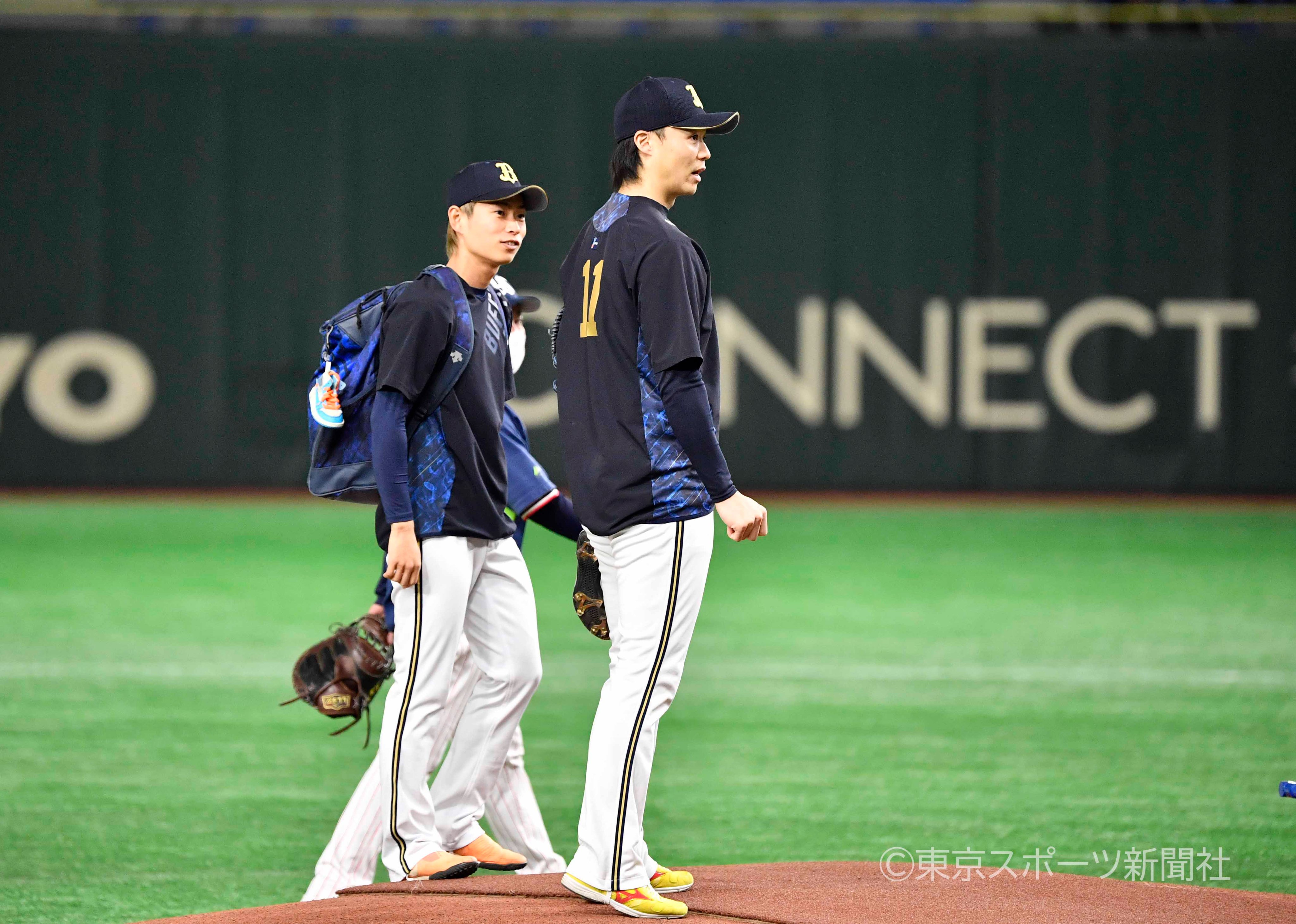 ＊美品＊オリックス・バファローズ 山岡泰輔 山﨑福也 美品＊オリックス・バファローズ 山岡泰輔 山﨑福也 山岡選手と若月