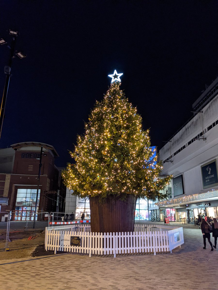 Only 1 month until CHRISTMAS!

#Christmas #onemonthtochristmas #SouthendChristmasTree #Southend #Essex
