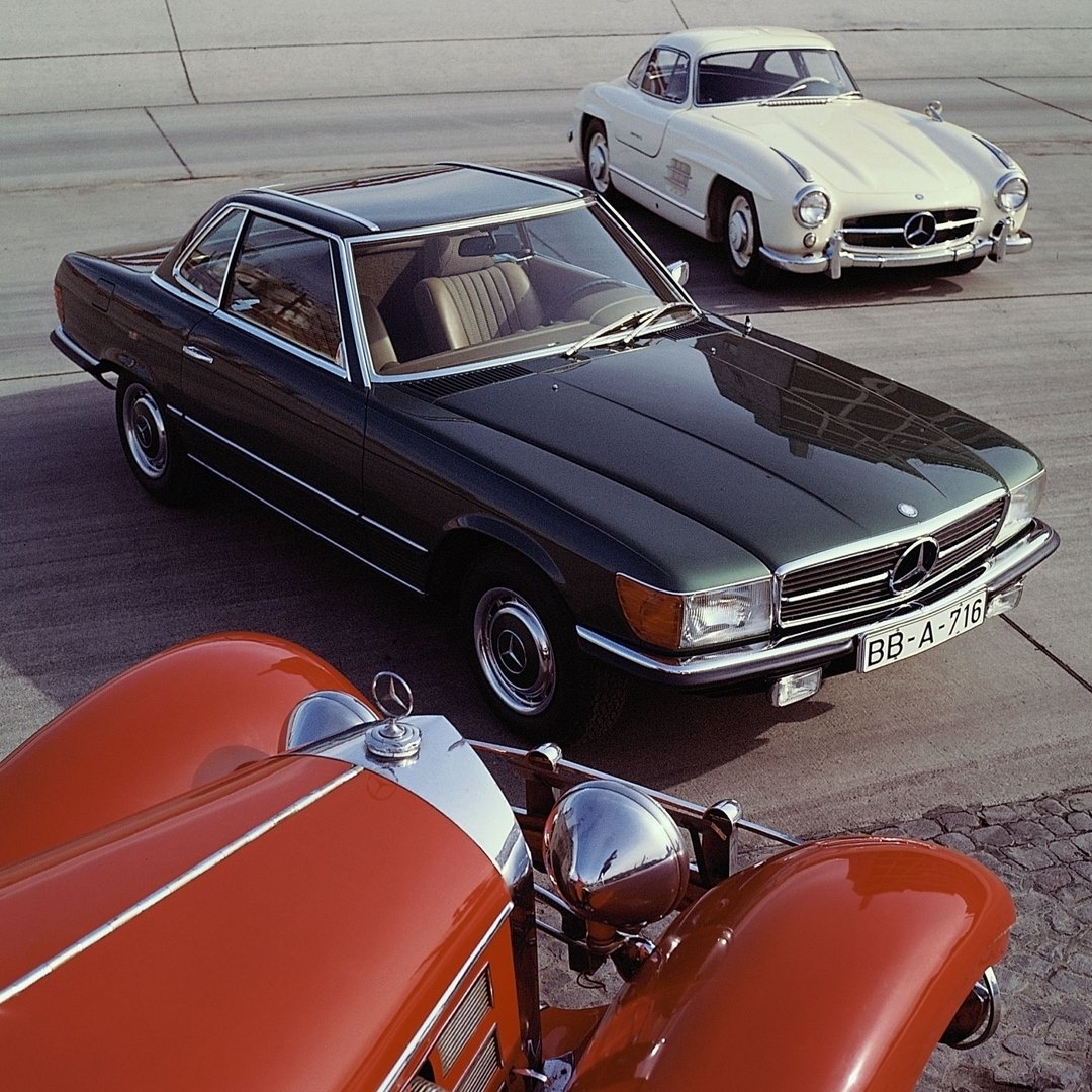 MBYigitler's tweet photo. Mercedes-Benz’in klasik modelleri birarada; sanki yıldızlar geçidi 😍
@MercedesBenz
#Mercedes #MercedesBenz #MercedesBenzTürkiye #MercedesBenzYiğitler #Yiğitler #C111 #MBclassics #MercedesBenzKlasik #lüksaraç #luxurycars #luxury #otomobil #araba #car #cars #thebestornothing https://t.co/7me8LrKKCD