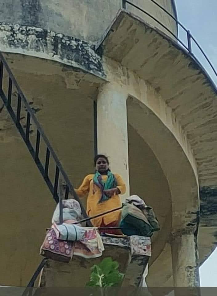देशवासियो आपने देखा कि देश के कई हिस्सो तक #शिखा_जी का दर्द पहुंचा क्या आईपीएस ऑफिसर,रेमन मैग्सेसे अवार्डी,विपक्षी नेता आदि लेकिन सिर्फ #केंद्र और #उत्तरप्रदेश की <a href="/BJP4UP/">BJP Uttar Pradesh</a> की सरकार जिस प्रदेश मे धारना है वो अनजान है पता नही कि ये लोग  किस ग्रह पर रहते है
#योगीजी_137000_पूरी_कीजिये