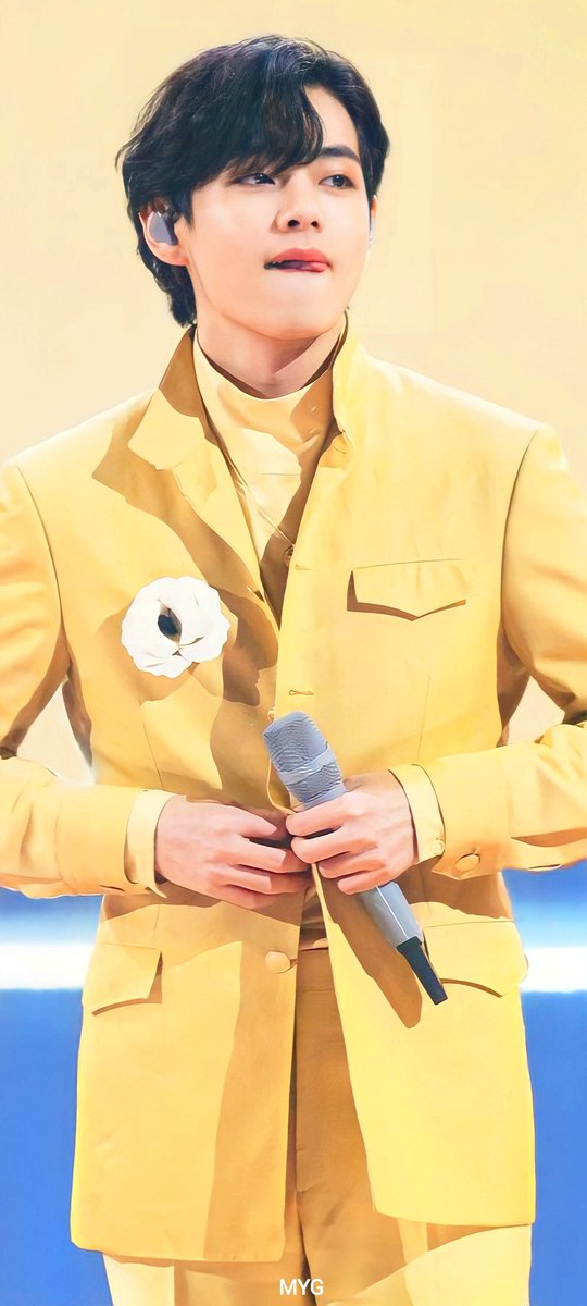 Min_Genius1994's tweet photo. Yellow is my fav color frm now💛

TAEHYUNG HD WALLPAPERS
CREDITS : NUNA V

#BTSxLateLateShow #BTSxAMAs
#BTS #BTSV #TAEHYUNG #BTSwallpapers #btslockscreen @BTS_twt https://t.co/EtuLtNVCyb