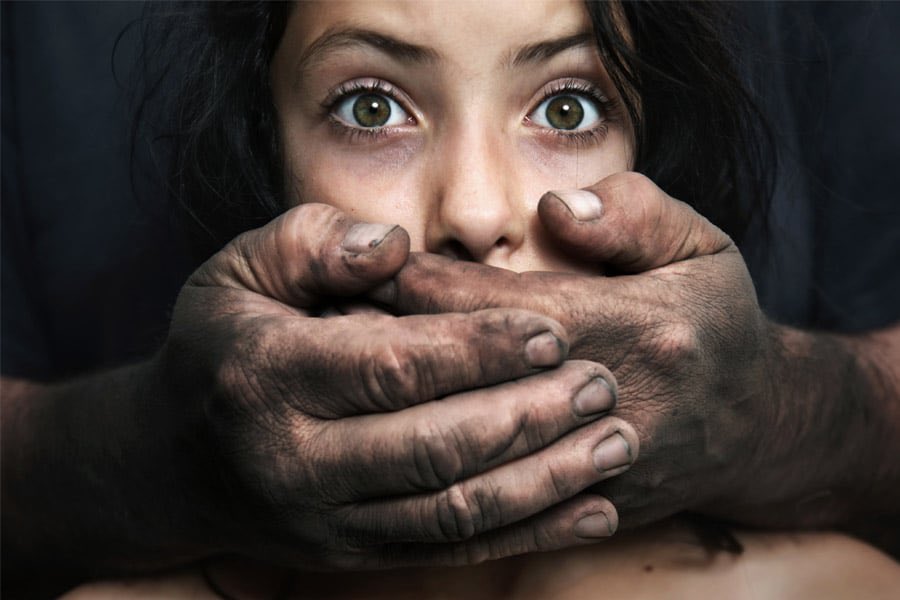 SamDelacroix's tweet photo. Oggi, come ogni giorno non stiamo in silenzio! 👠 
#25novembregiornatamondialecontrolaviolenzasulledonne #Samdelacroix https://t.co/RXrx5HCcYL