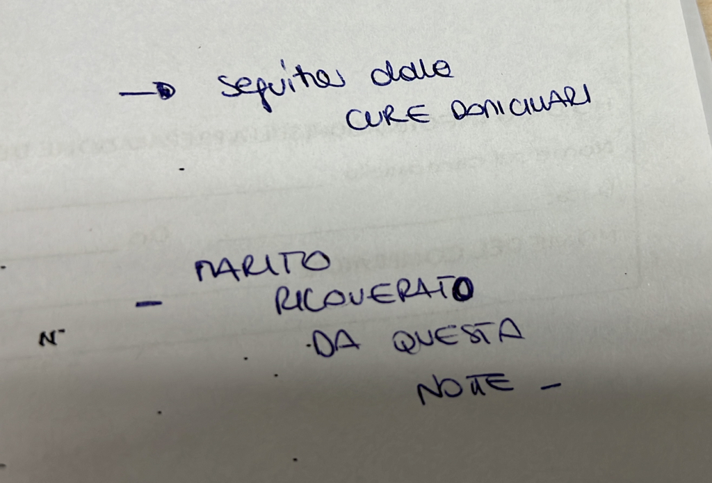Paziente USCA di questa mattina.
L’appunto che mi ha lasciato la mia collega che ha sentito la paziente telefonicamente…

Serve aggiungere altro?

P.s. ovviamente non vaccinati.