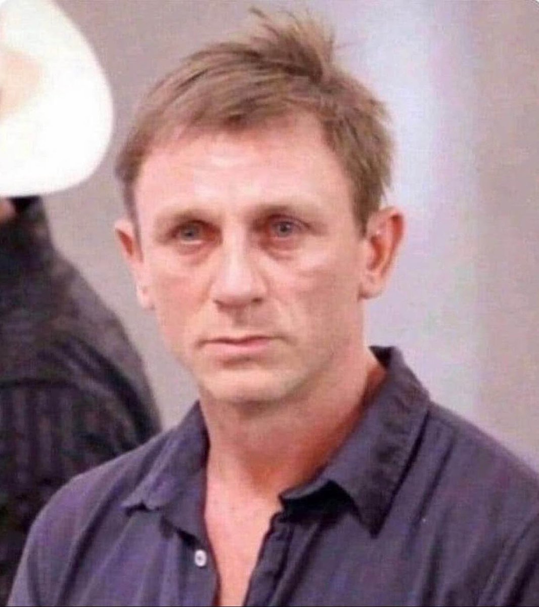 El agente 7:00... ¡Me representa!

¿Alguien me invita a un café?😇🙏