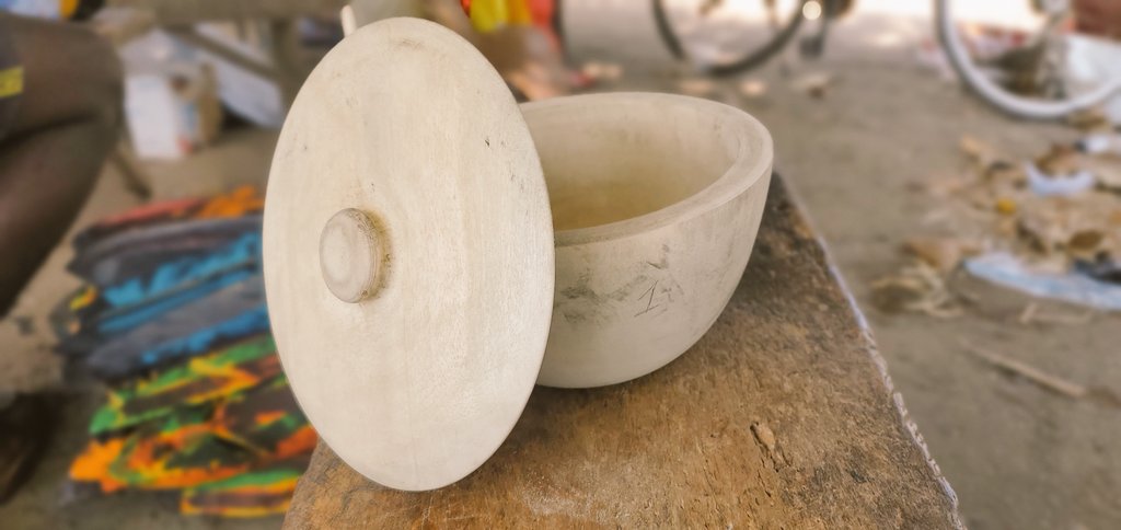 For arts and crafts contact me +233 275291412