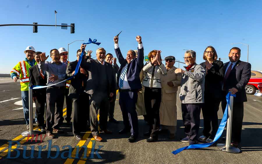 myBurbankNEWS's tweet photo. New Burbank Blvd.Bridge Reopens with Ribbon Cutting Ceremony  - The Burbank Bridge was reopened on Nov. 24 following a 20-month long reconstruction project.  #BobFrutos #burbankblvd #BurbankBridge #Caltrans #JessTalamantes #laurafriedman #sharonspringer

https://t.co/DgcSs7kNPz https://t.co/vESzwraBqe