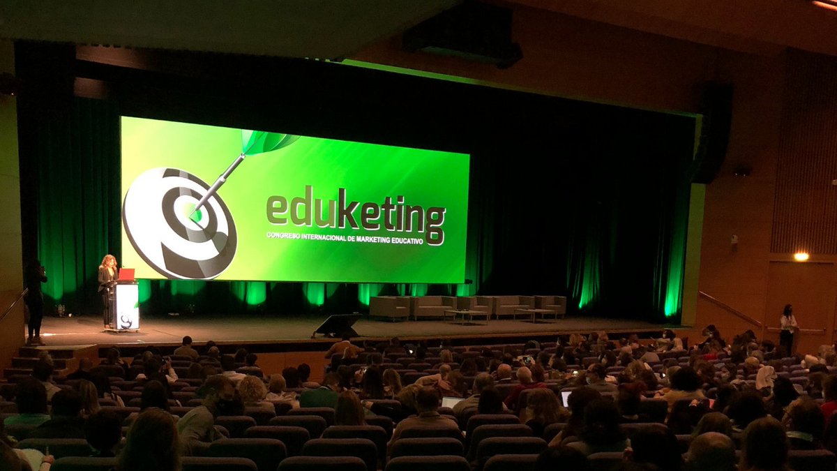 Seguimos apostando por la formación en todas sus facetas. Aprendiendo de los mejores en #eduketing. 

#formación #MarketingDigital #comunicación
#marketingeducativo #Colegio #educación #MarketingStrategy #Valencia