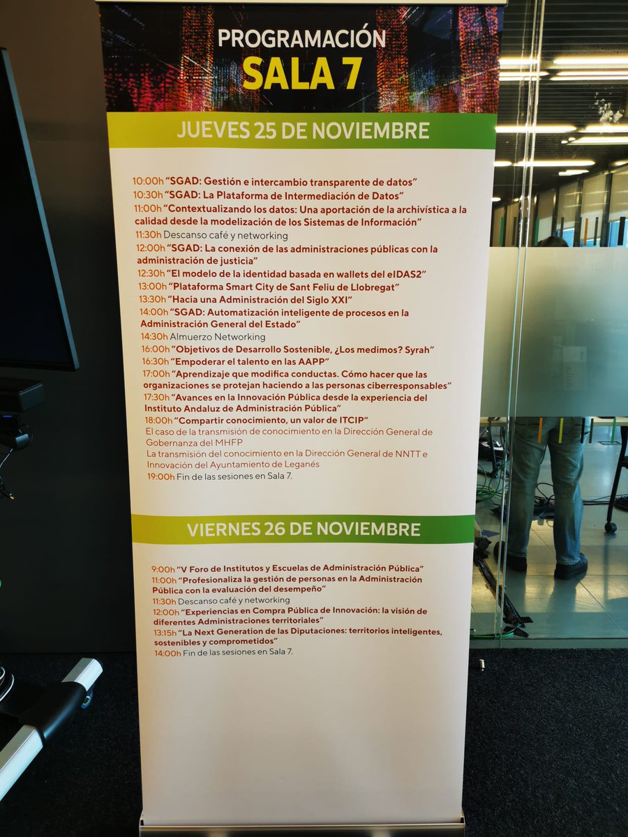 Liferay_es's tweet photo. Hacia una Administración del S. XXI ese es el título de nuestra ponencia hoy de la mano de @ChemMunoz en #CNIS2021 podrás encontrar la sala al final del edificio,pasando la puerta amarilla. Te esperamos a las 13.30h. https://t.co/oJMEQnqx2x