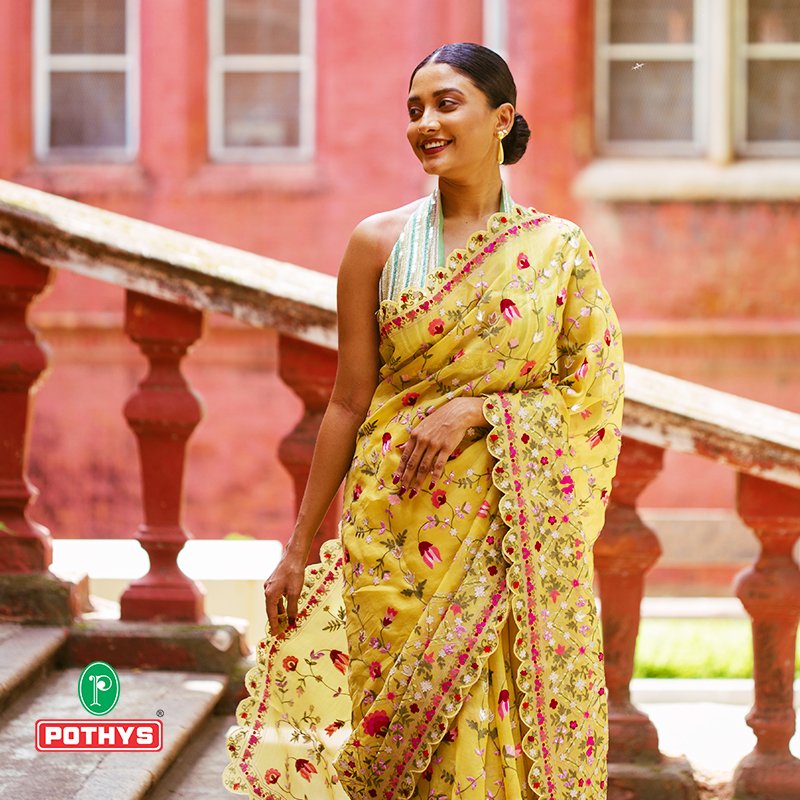pothysonline's tweet photo. Feel Comfortable and Classy in what you wear!
Shop Now: https://t.co/T1jIS4jTlj #organzasaree #organza #organzadesigns #sareelove #trendycollections #professionalmeeting #formalwear #professionallook #Formalwear #traditionalwear #styleit #partywears #fashionable #Pothys https://t.co/ByxxXYuRBN