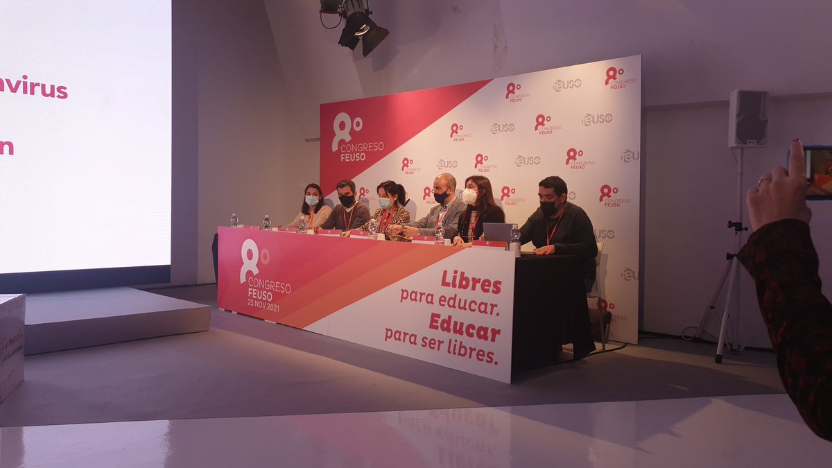 f_ense_uso's tweet photo. La mesa presidencia ocupa su lugar en el #8CongresoFEUSO https://t.co/fiLz8N36g8