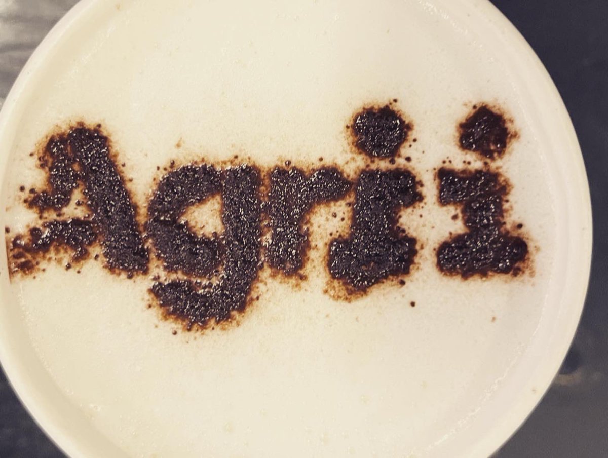 Another great day with the @agrii_uk team yesterday &amp; their stand was very popular at the Vineyard &amp; Winery Show at Kent Showground 

#vineyardandwineryshow21 #kentshowground #coffee #coffeevan #eventcoffee #brandawareness #wineshow