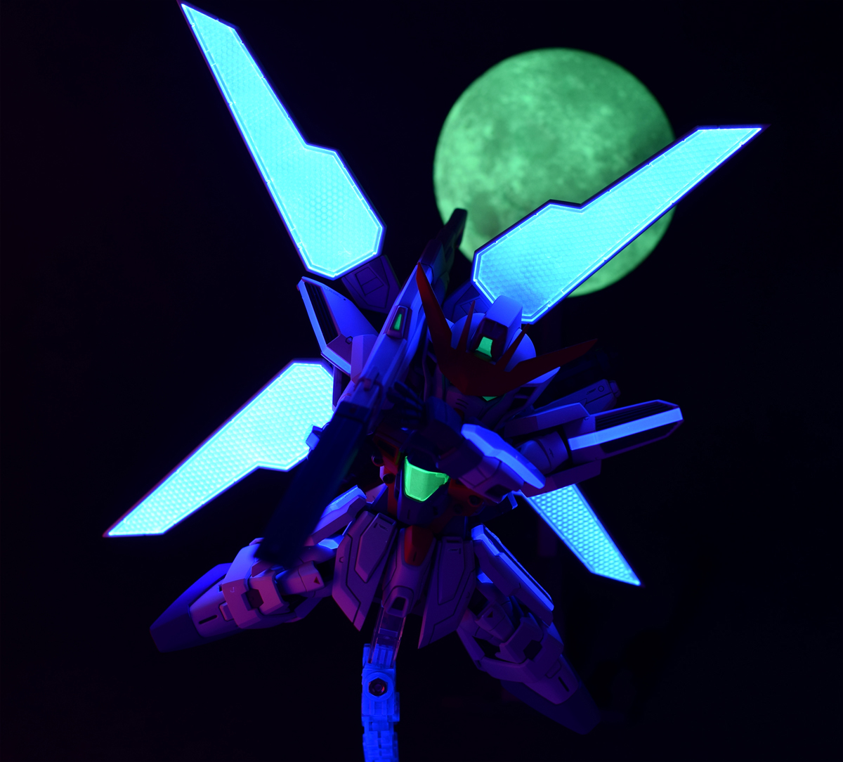 haruka_a's tweet image. オラザクに出してたデフォルメのガンダムエックス
過去作を一部撮り直しての参加