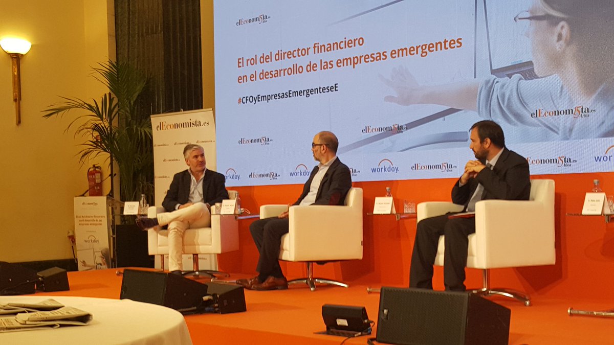We start the day at the #elEconomista in #CFOEmpresasEmergentes business conference. The role of the CFO in the development of start-up companies with @StratioBD @Workday @Openbank @ThePowerMBA