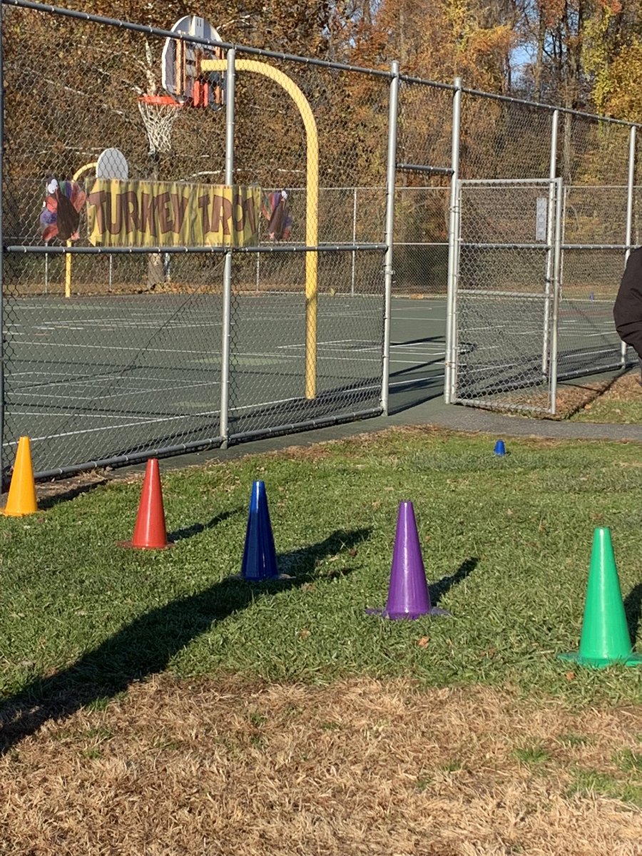 GLESPhysEd's tweet image. 2021 Turkey Trot… ✅✅✅✅. Great weather!  Great team mates!  Awesome students.  We had a blast.  Congrats to House Heshima 🧡with the win!!!!!