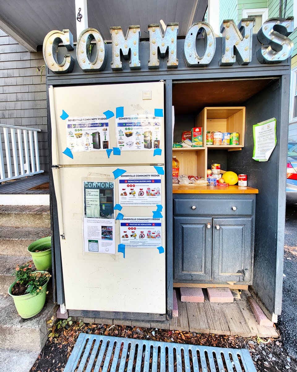OnlyInBOS's tweet photo. The Somerville Community Fridge.

Anyone is allowed to stock the fridge &amp; anyone is allowed to take from the fridge.

Take as much as you need &amp; give back when you are able.

It is preferable to salvage food that would otherwise be thrown out.

Trust &amp; take care of our community. https://t.co/JJUH0AyImH